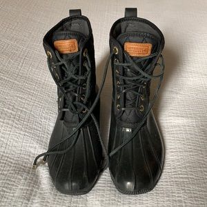 Sperry black quilted duck boot